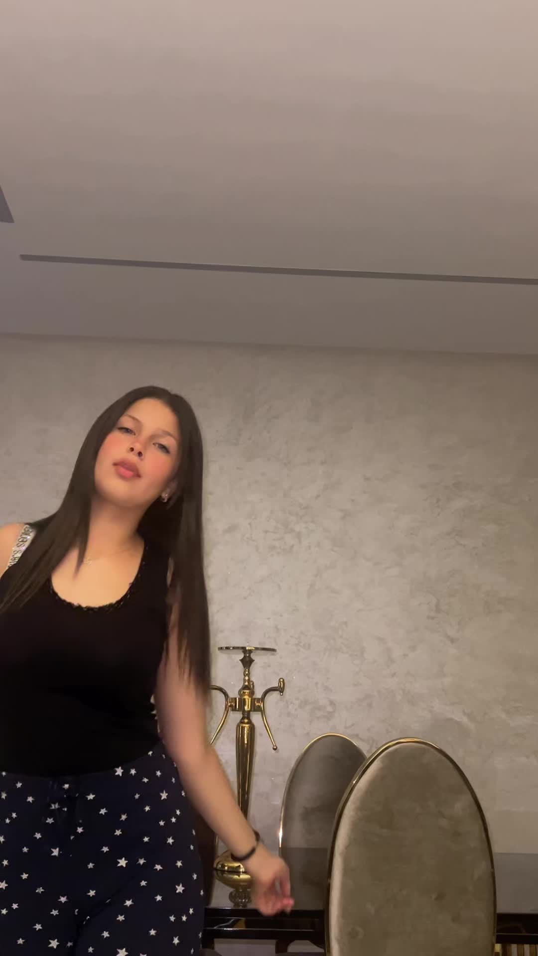 @Clara_jbrn