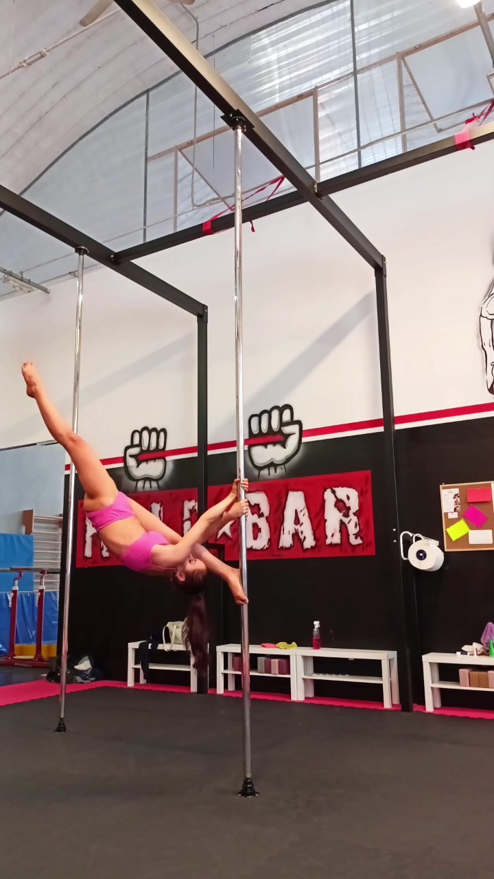 @PoleSophia🤸🏽♀️