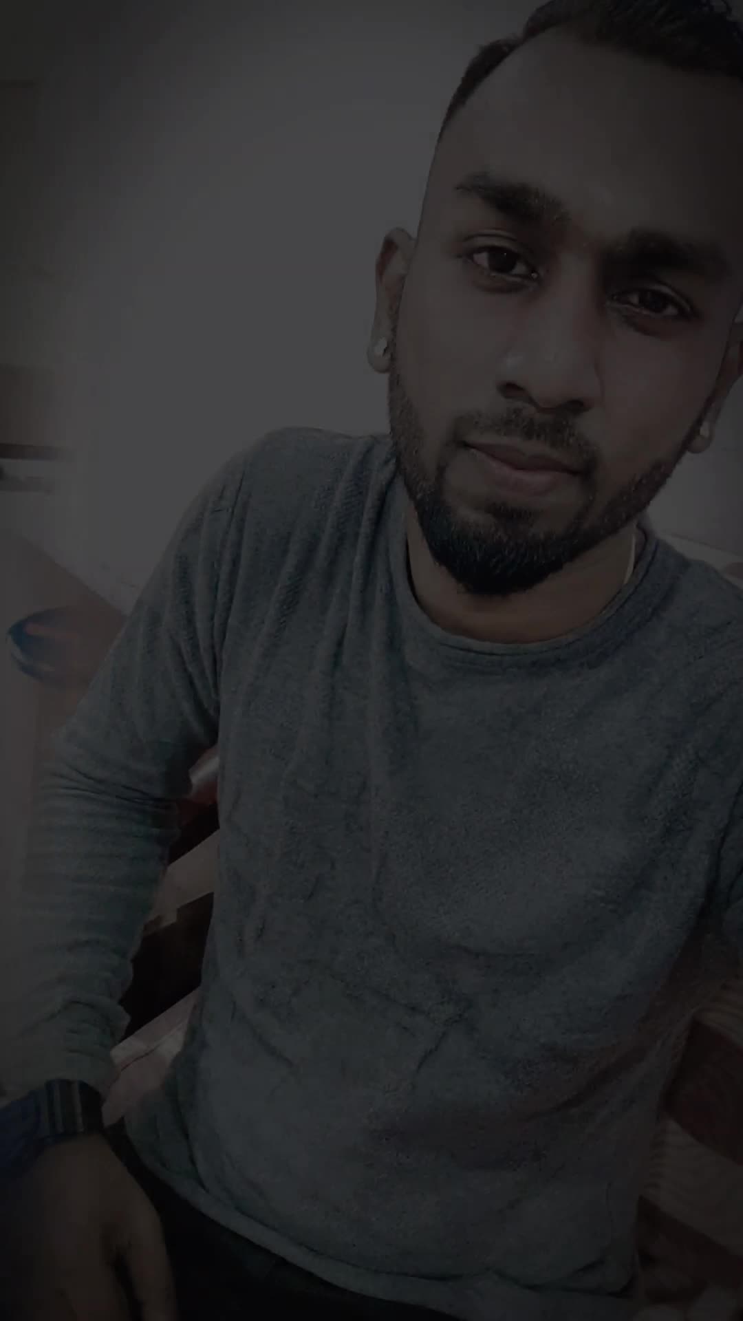 @kesav_