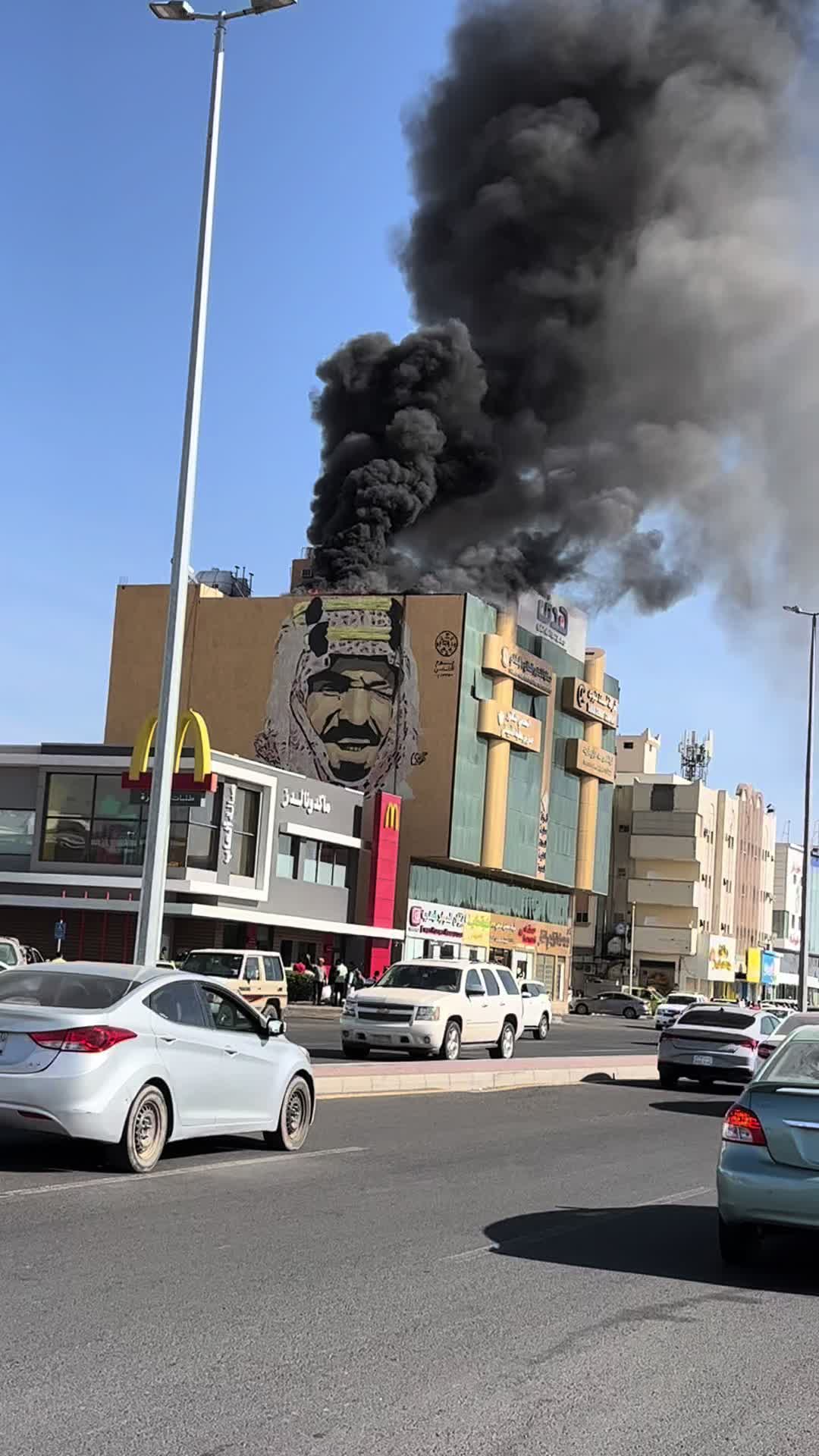 @عـبـد الـلـطـيـف بـن مـُِـبارك