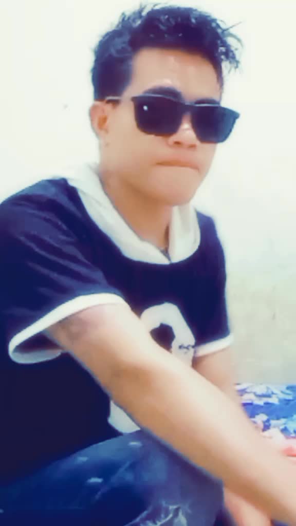 @Bukan Kaleng Kaleng