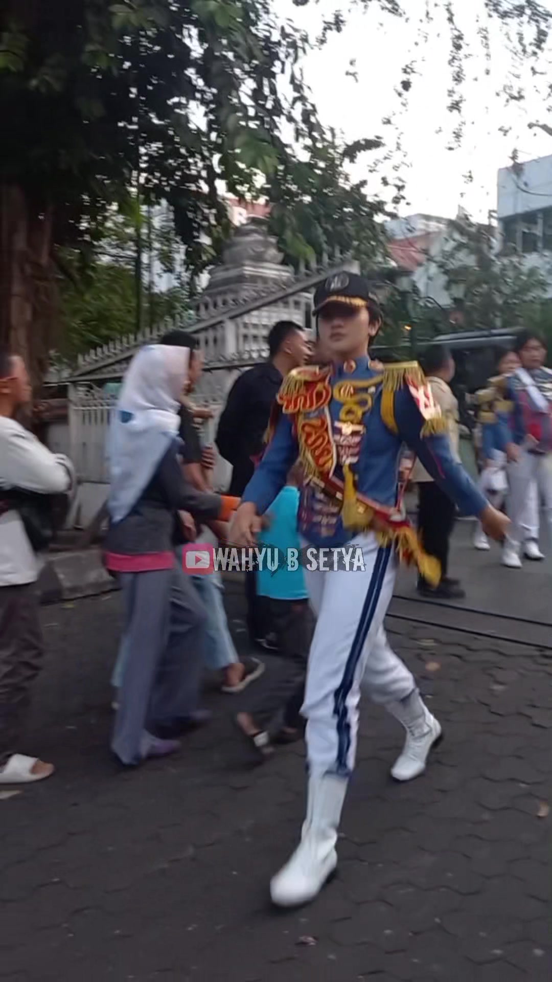 @Wahyu B Setya