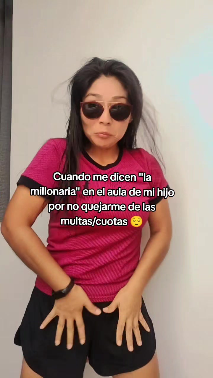 @𝒞𝒽𝒾𝓃𝒶🦋👑