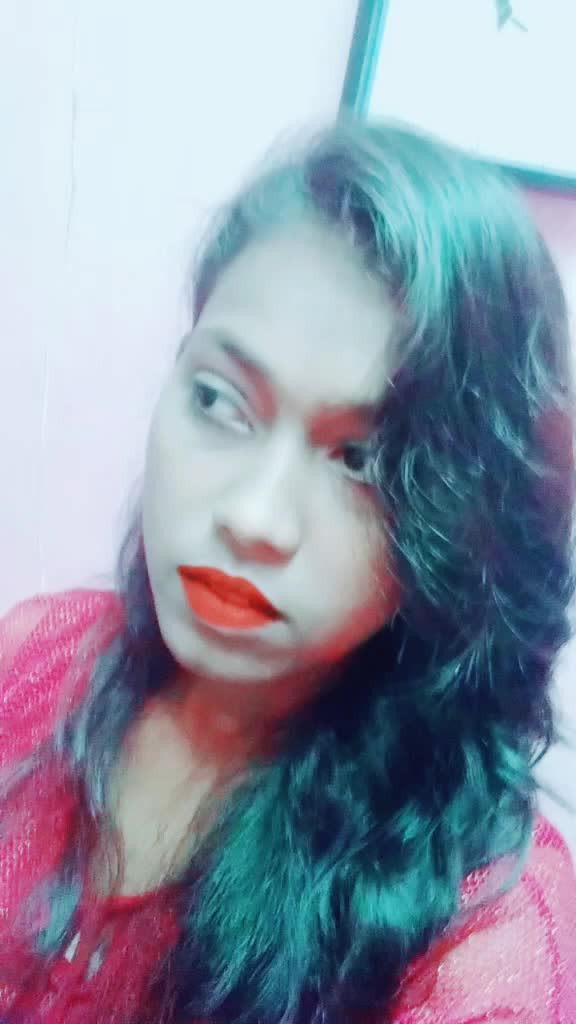 @😘Aaru😘