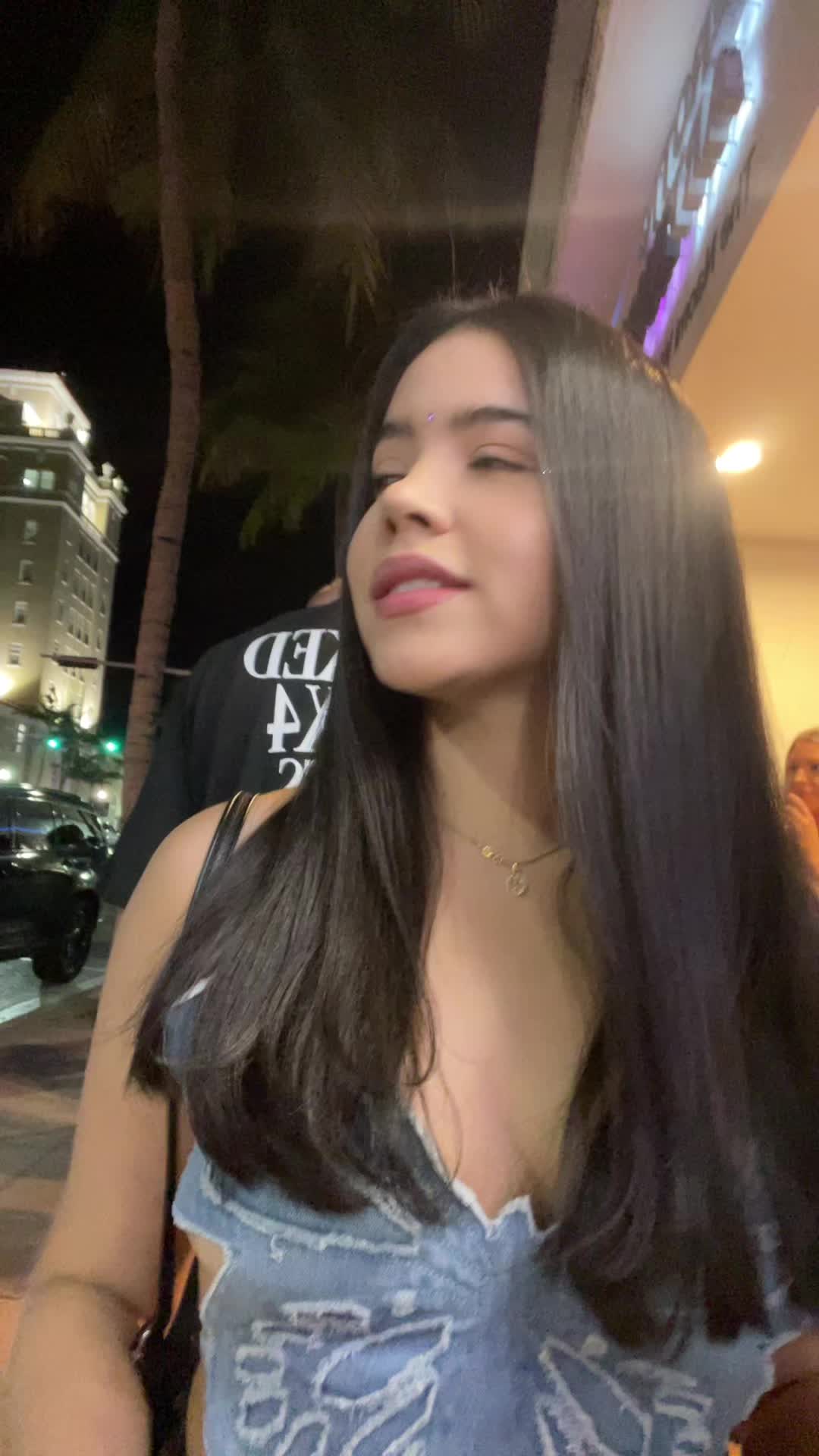 @VALENTINA