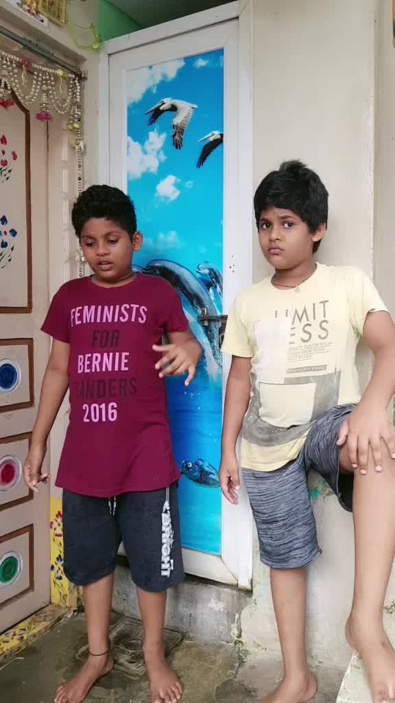 @👑Gayathri Reddy👑