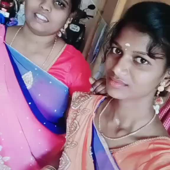 @priyavignesh 😍