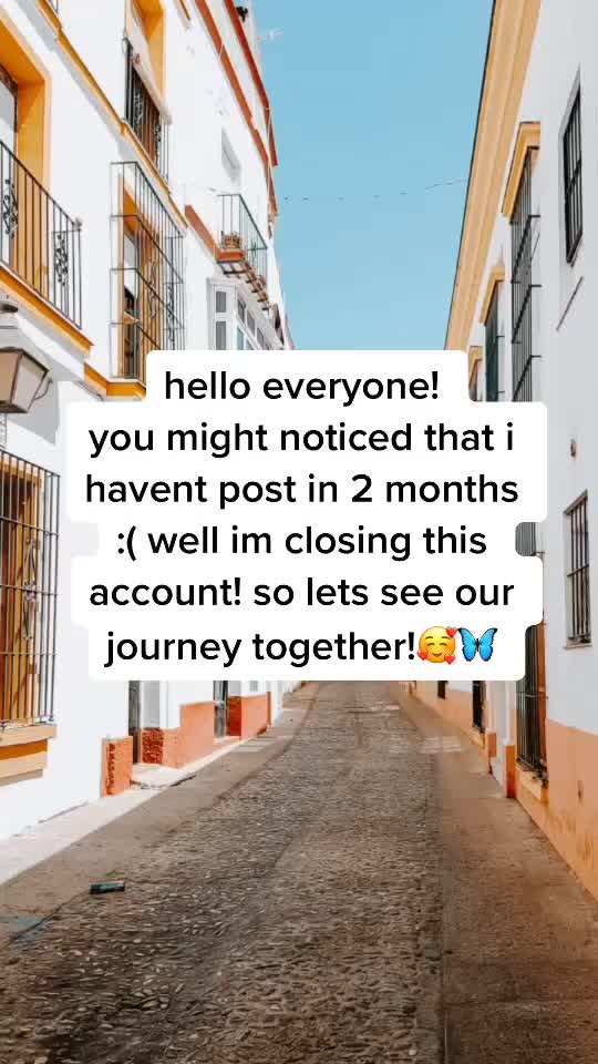 @Em || CLOSED
