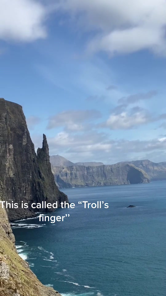 @UnpavedRoads - Faroe Islands