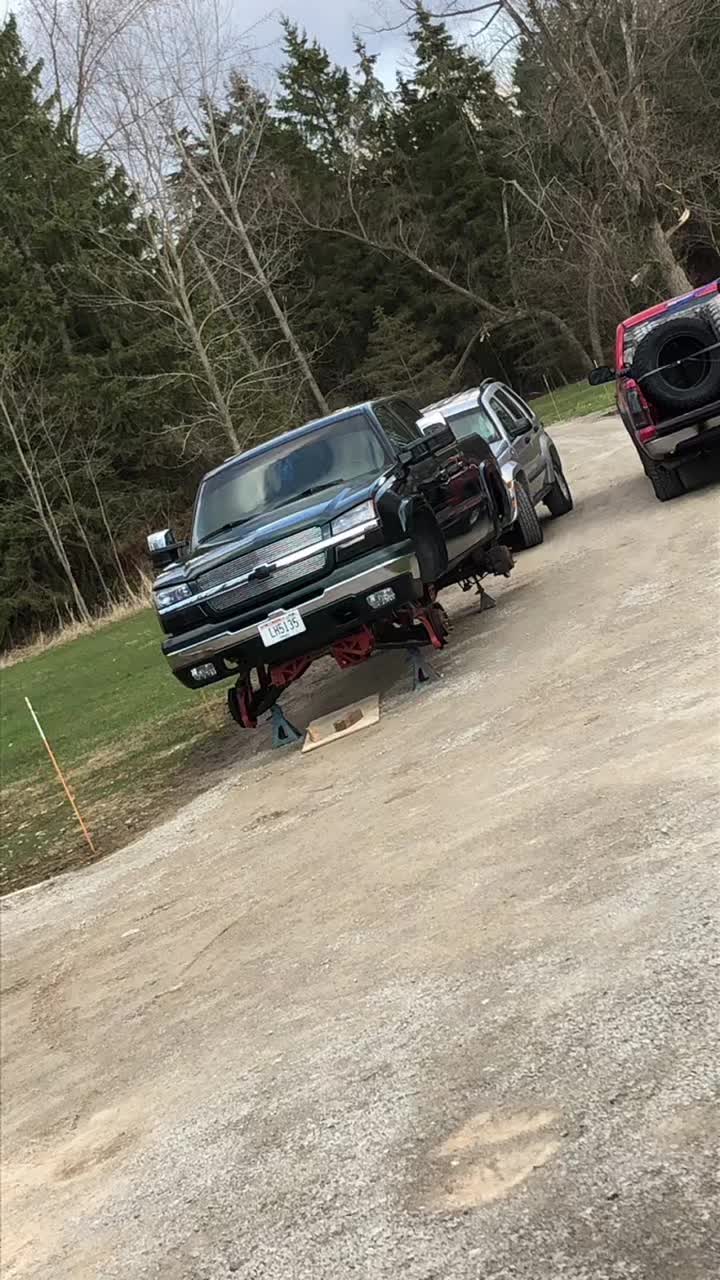 @country_boy_kicks