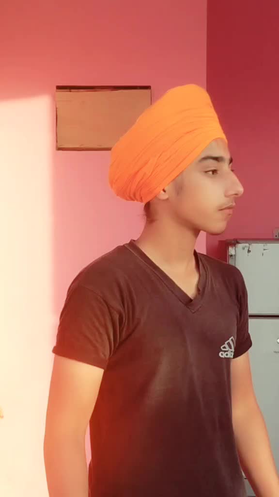 @SaRaNjEeT_sInGh