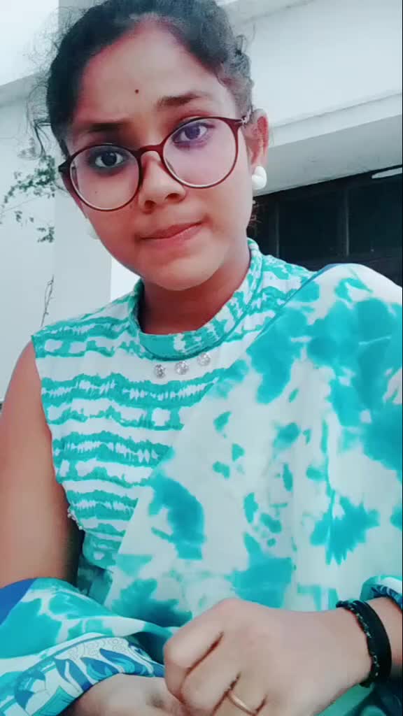 @👑LiTtle_QueEn👑