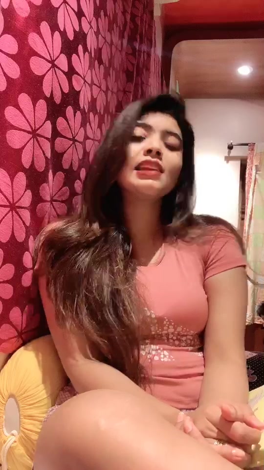 @ItsRutu8😋