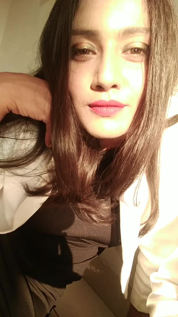 @Avika Gor