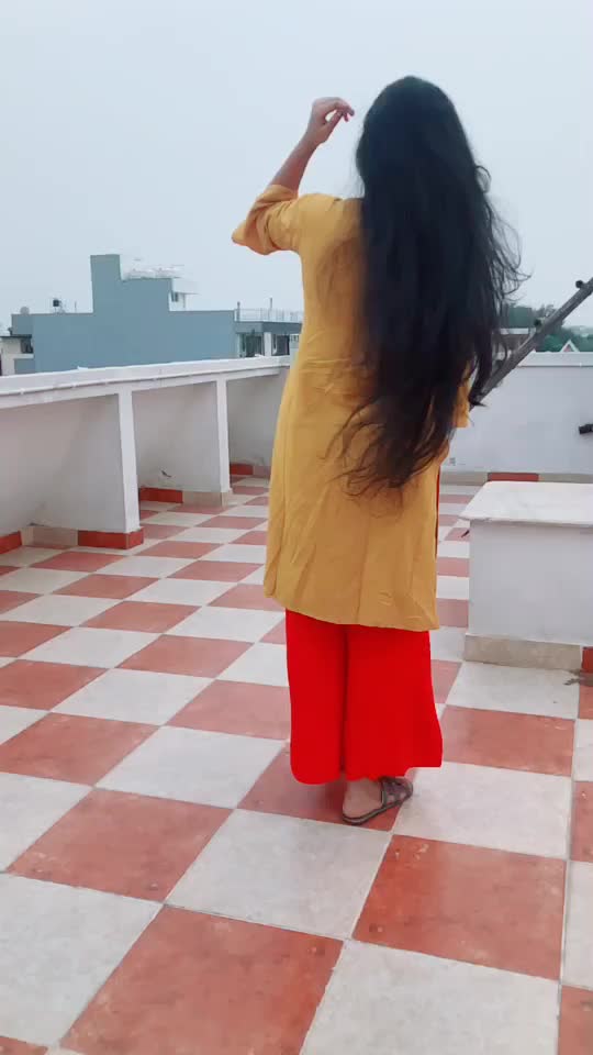 @divya gangani