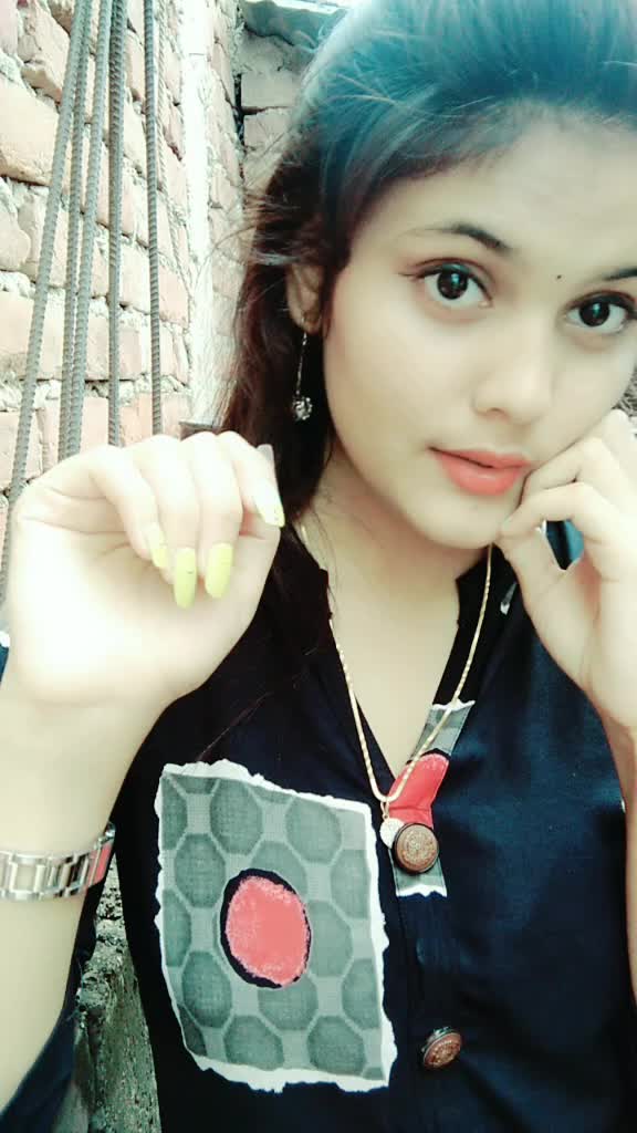 @👑ßnehal !!❤️🥀