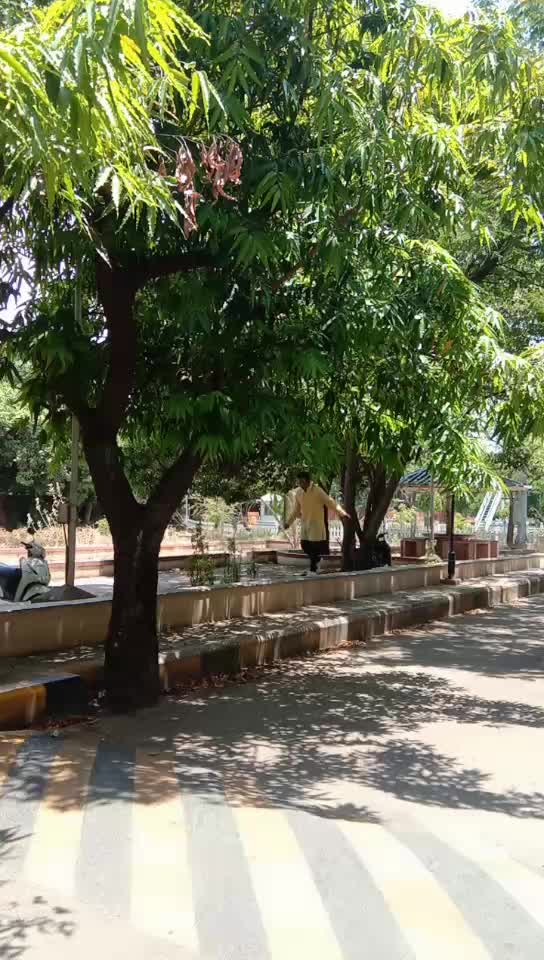 @கோ சரவணன்
