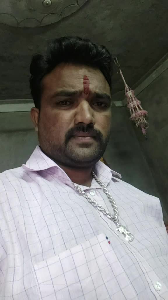 @Yogesh Khosre