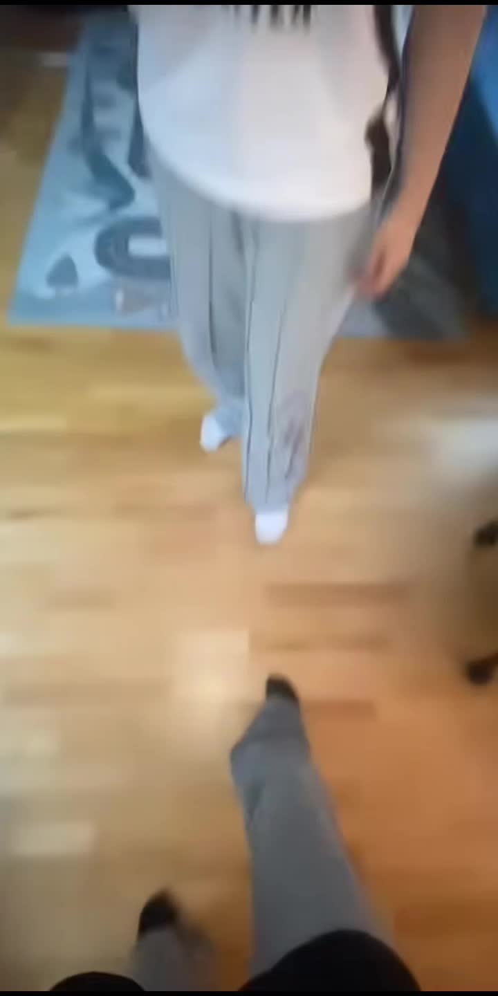 @🥯