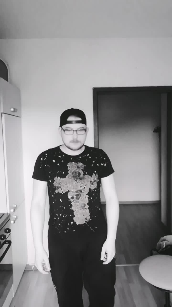 @TheBlackDemonGott😈