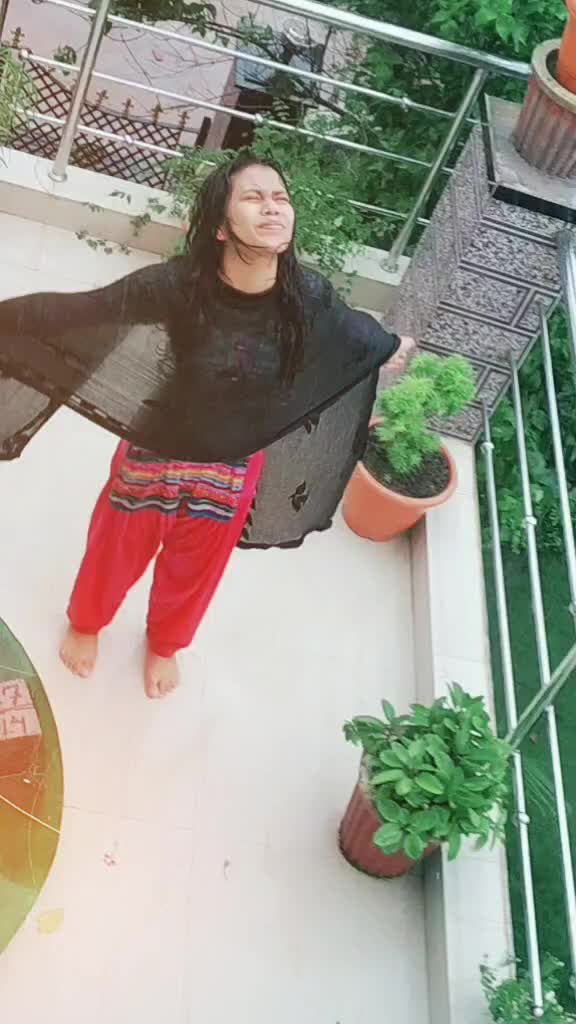 @Tanu_😇