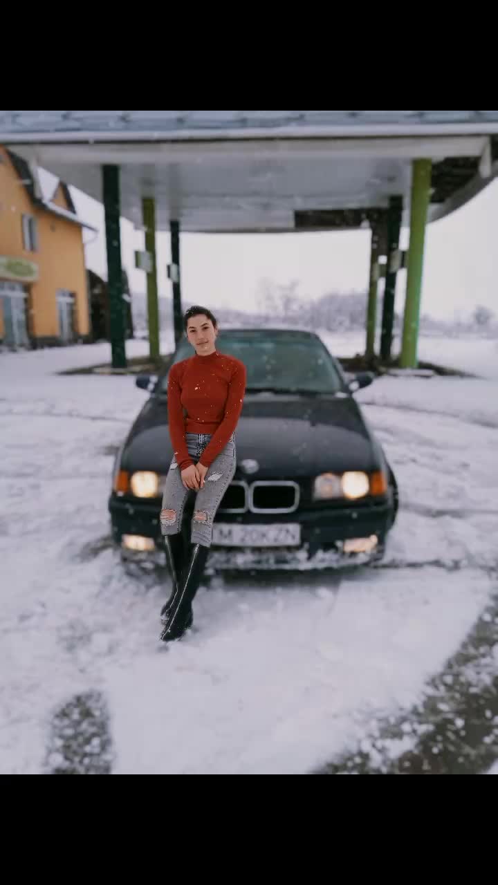 @Andreea marya