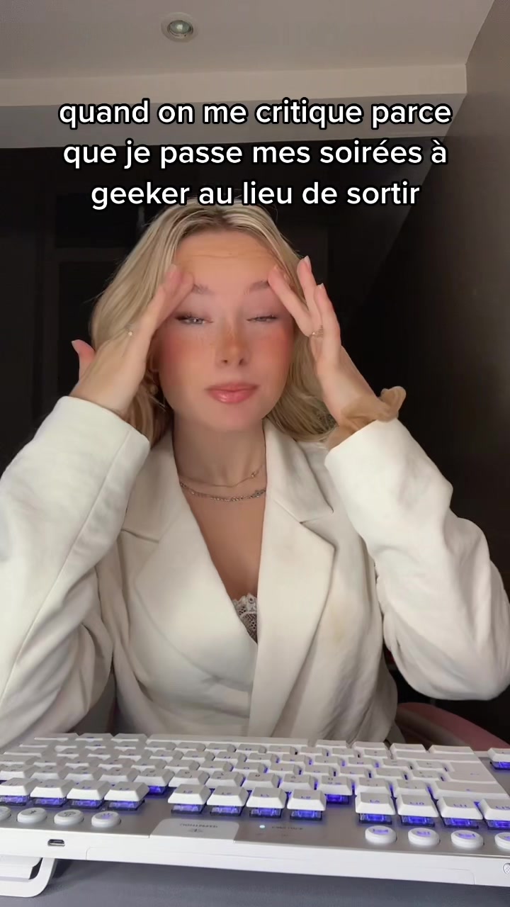 @Lola