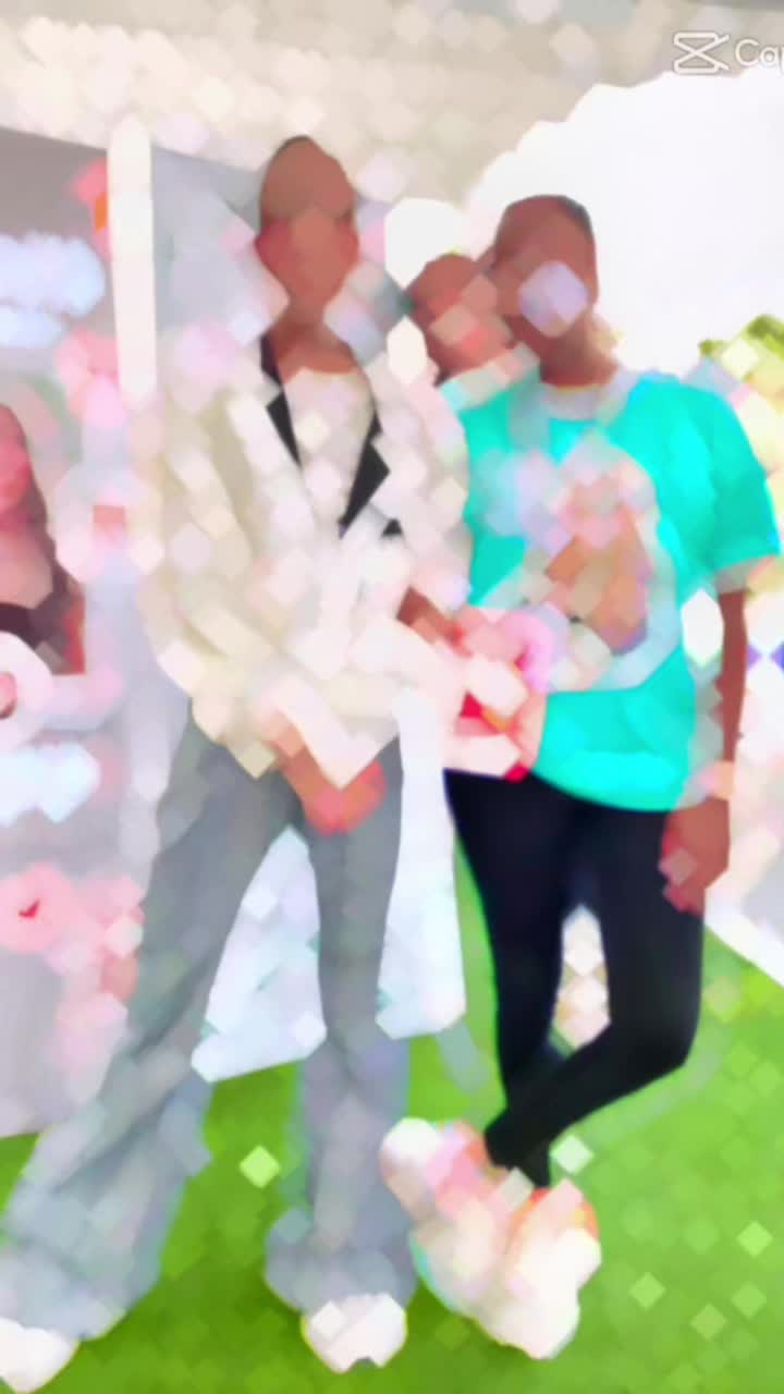 @๐น๐๐๐๐๐ผ๐๐๐ซ๐๐