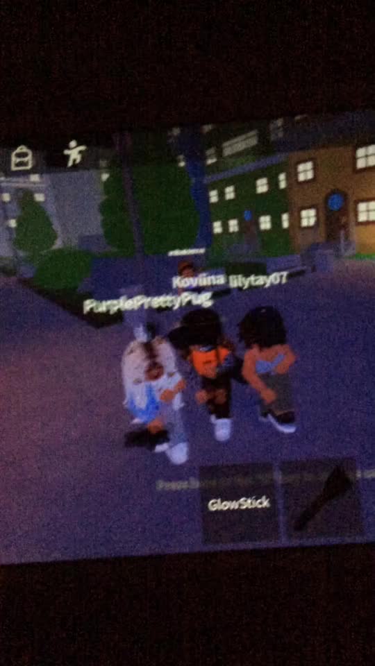 @Roblox🦋