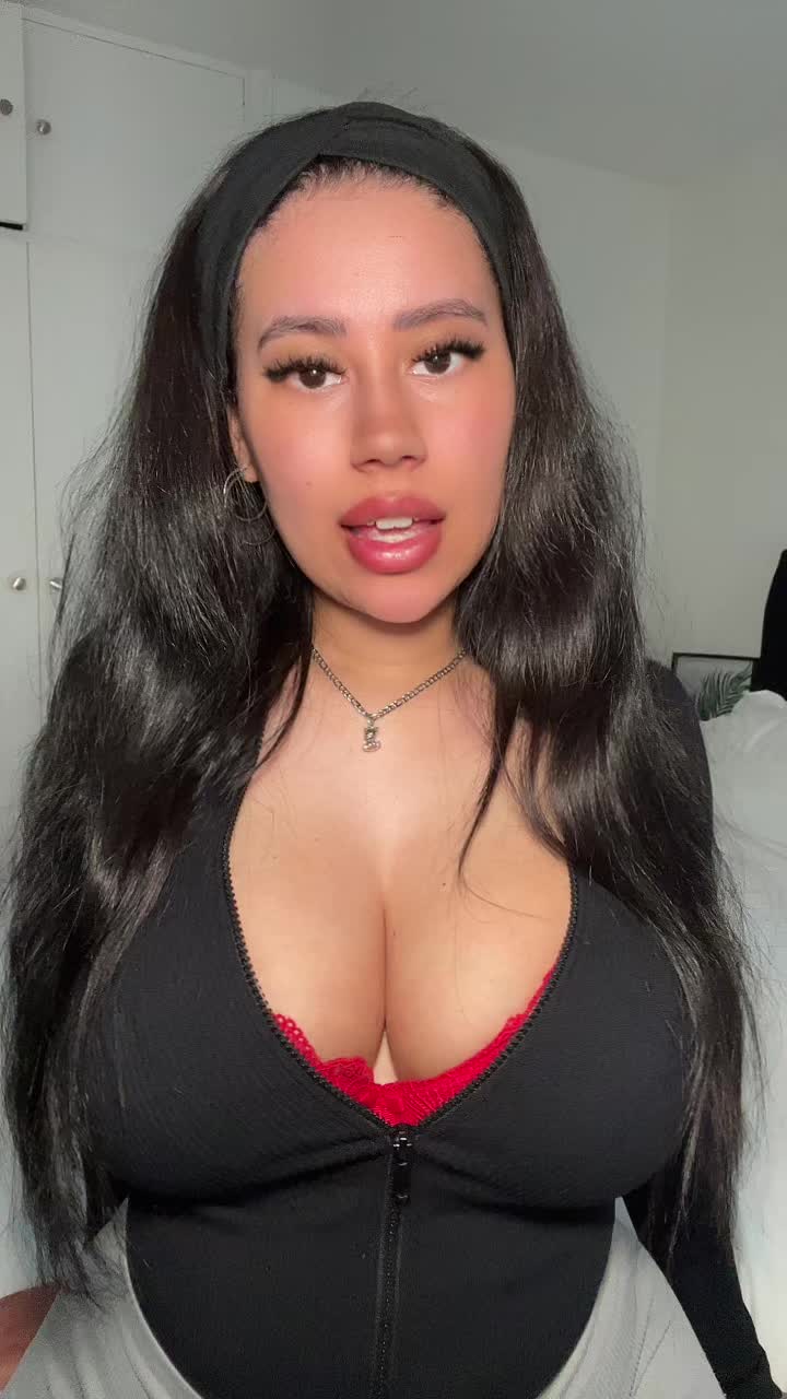 @Miss Caramel Peach