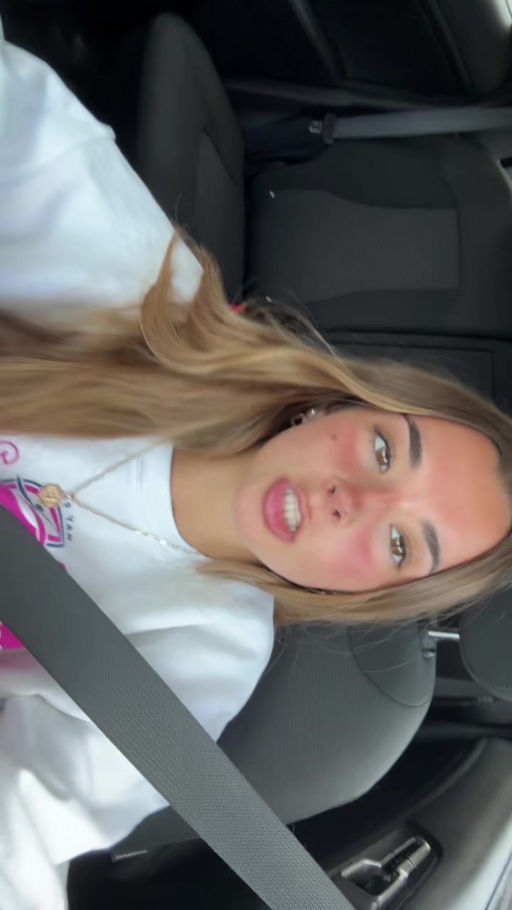 @livvy lu