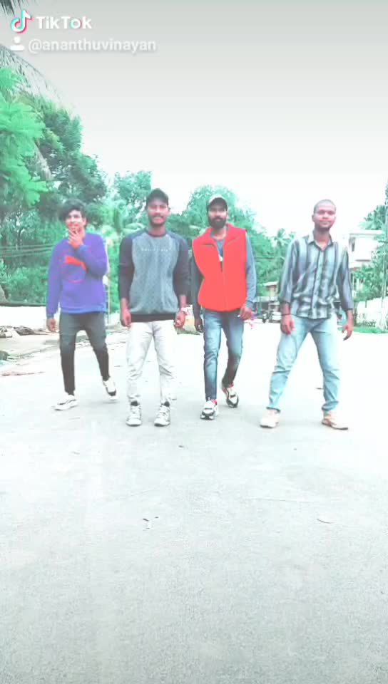 @തിരുമാലി 🤟😎🤟