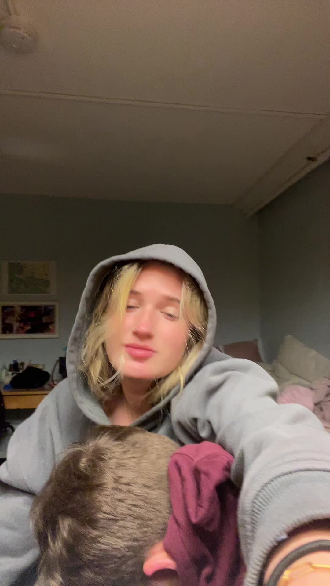 @courtney