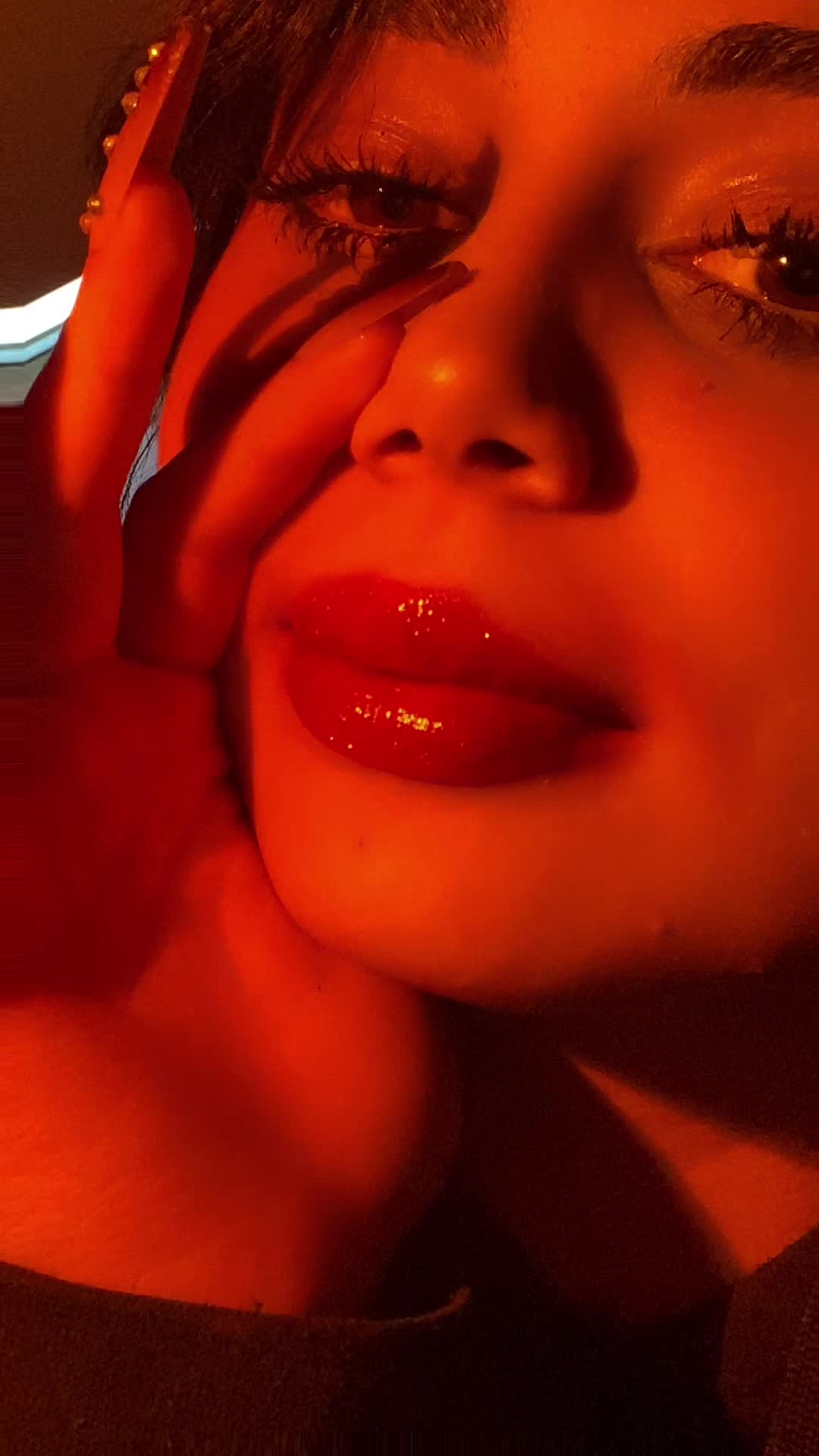 @Angela