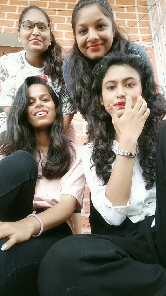 @Shreya Reddy 🐣
