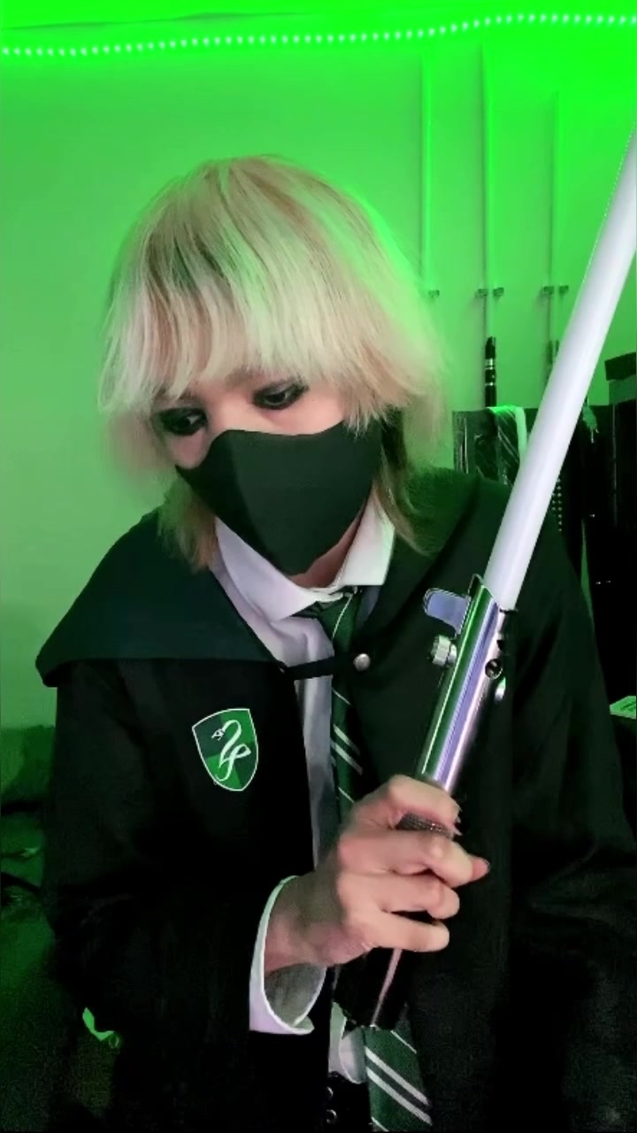 @Ҝ卂丨 ㄩ几ᗪ乇尺山ㄖㄖᗪ