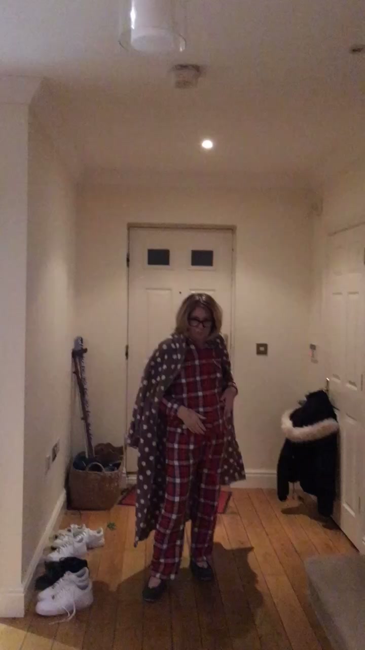 @GangsterGranny