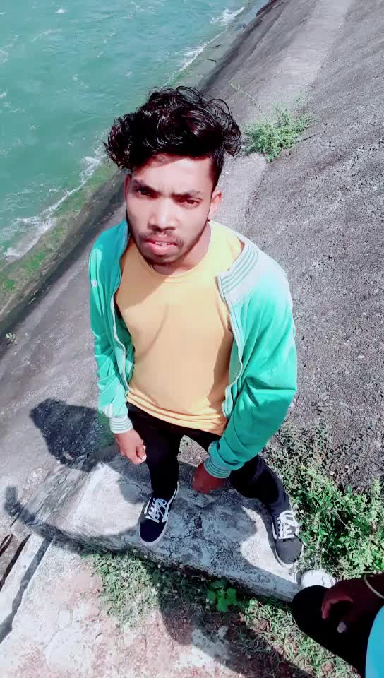 @Cùtè Aràb421