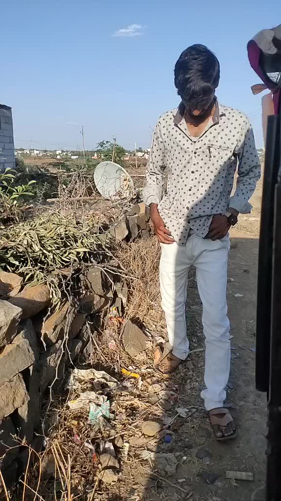 @GuRu