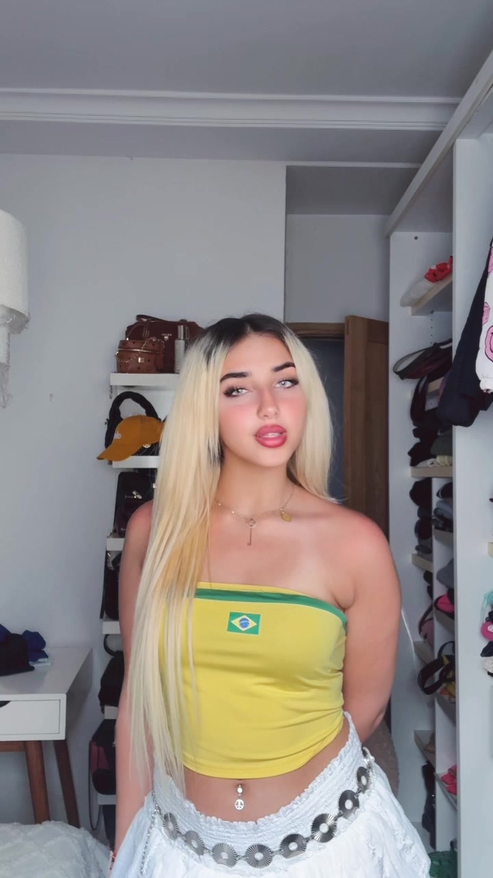 @QUEEN LINAA