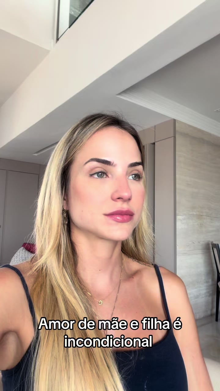 @Gabi Martins