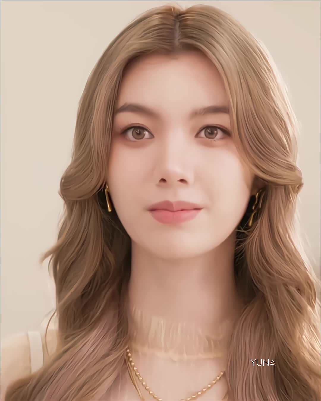 @yuna