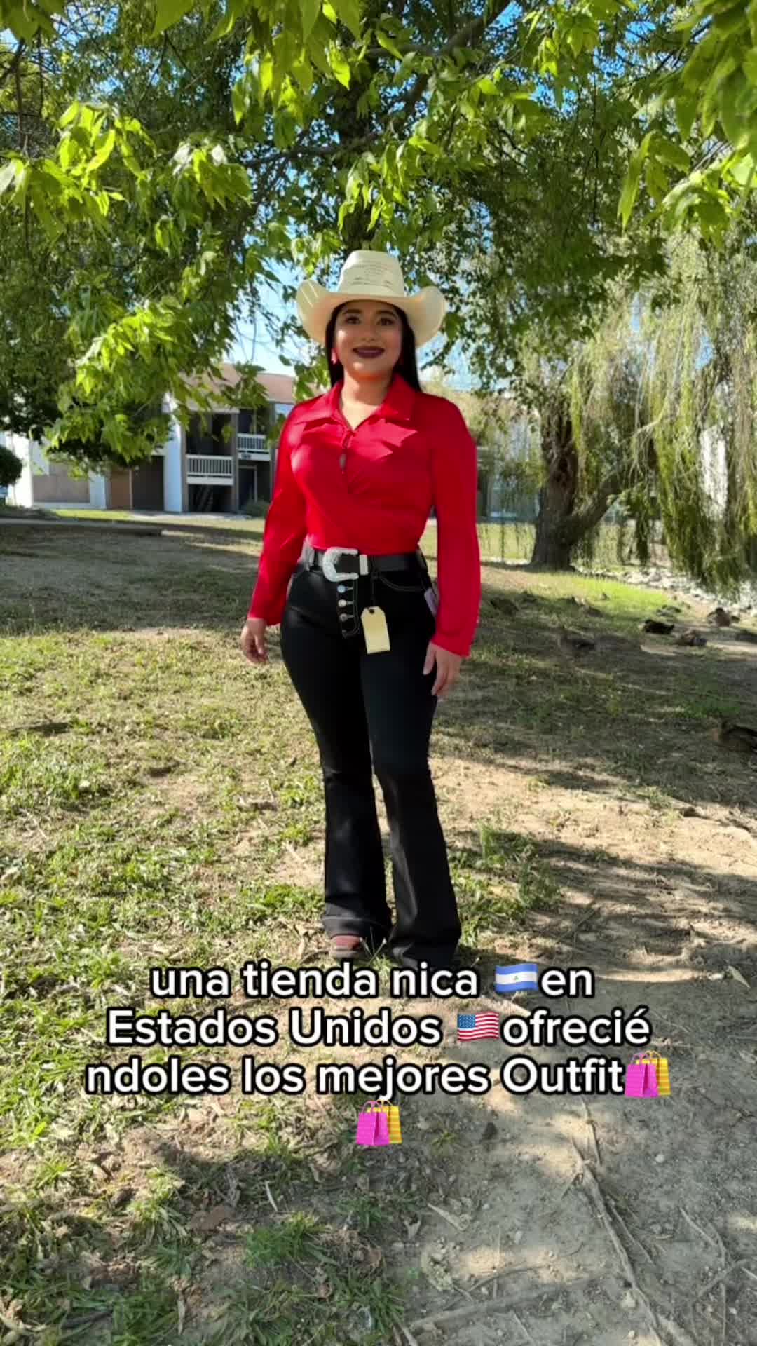 @Fashionluna