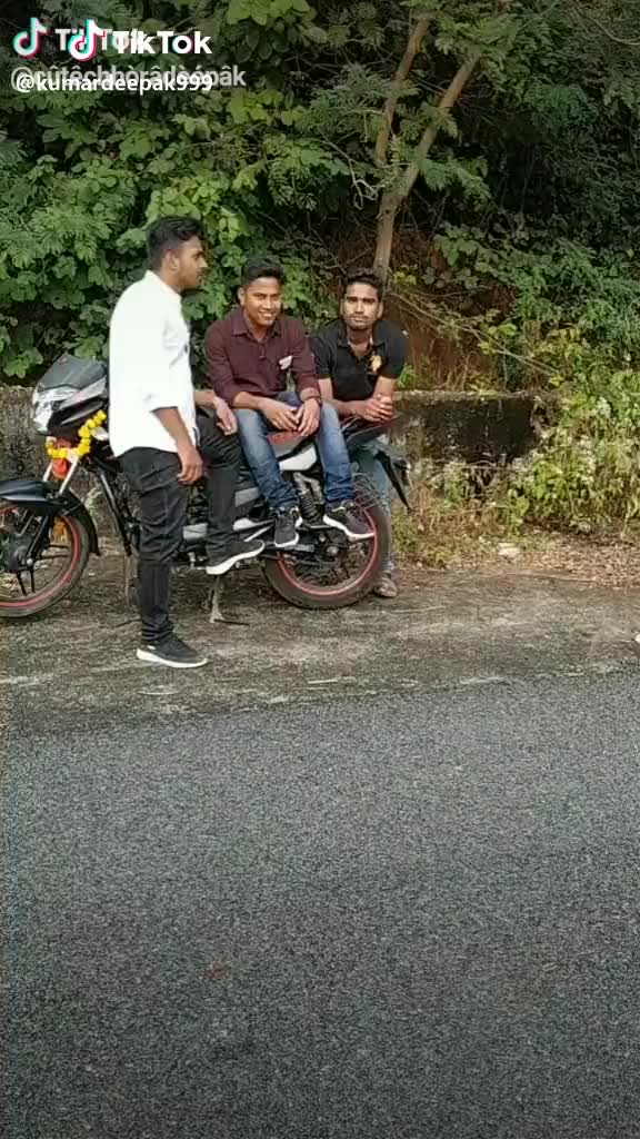@Mr_Deepak