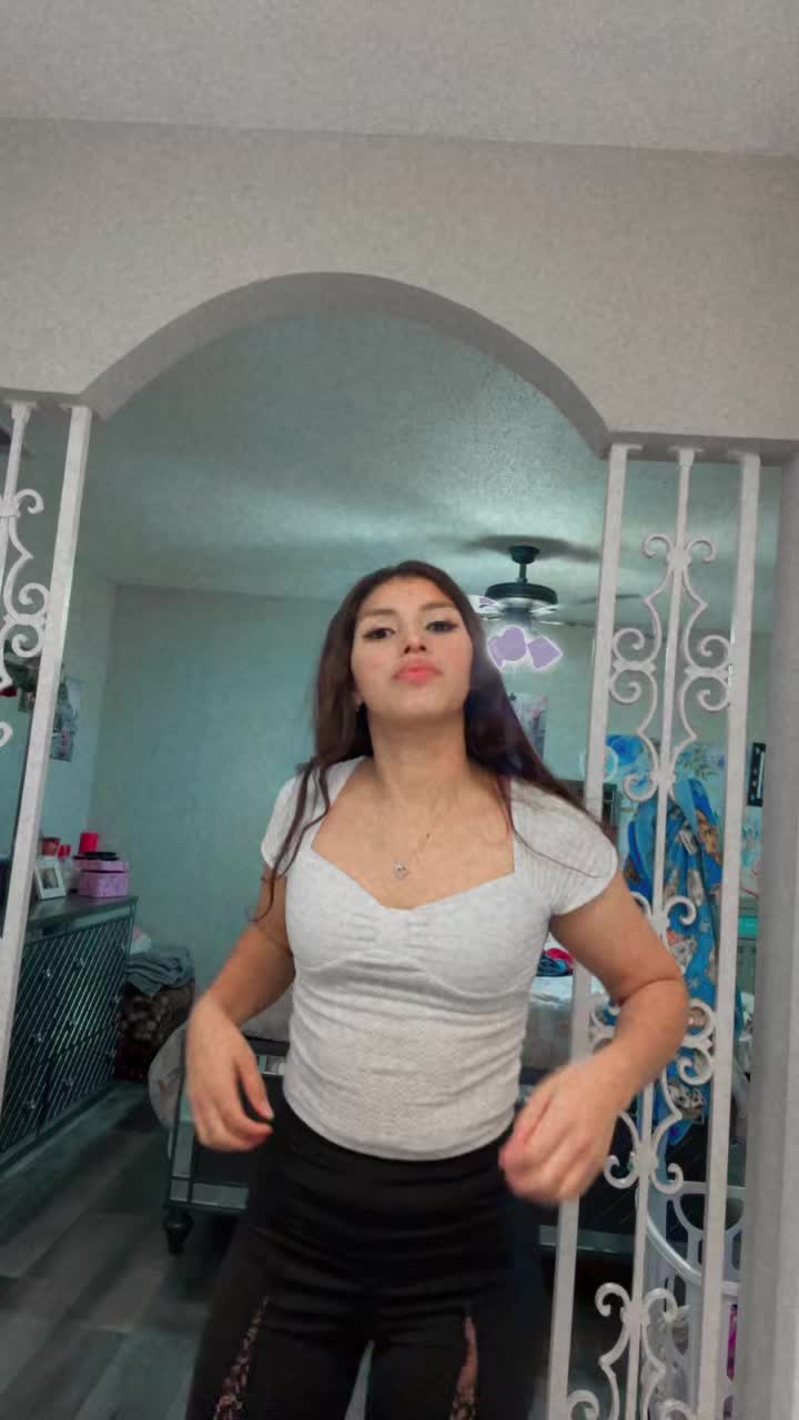 @delmy03🦋😻