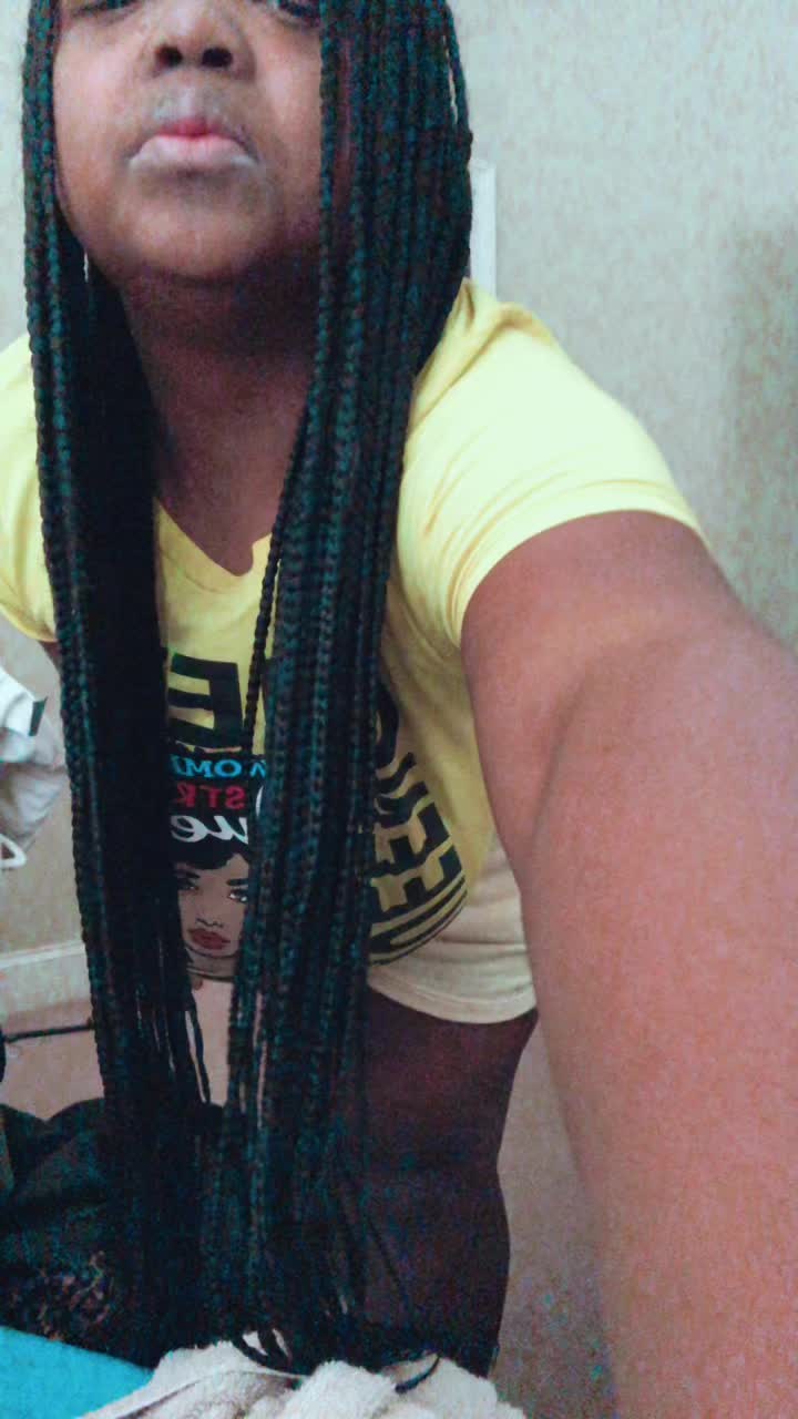 @Shaklay Baddiiie
