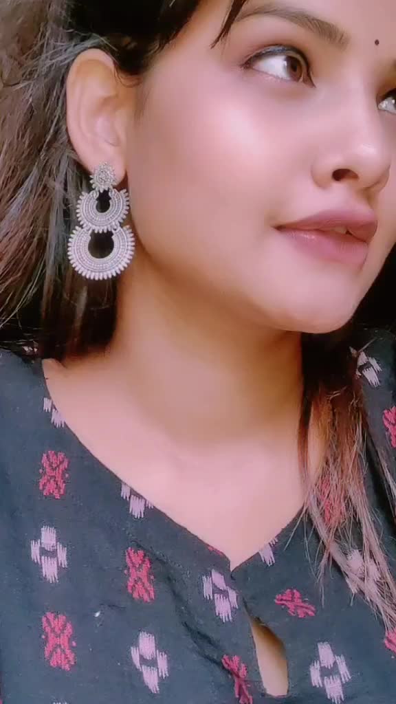 @@Lipsa Tripathy🌼