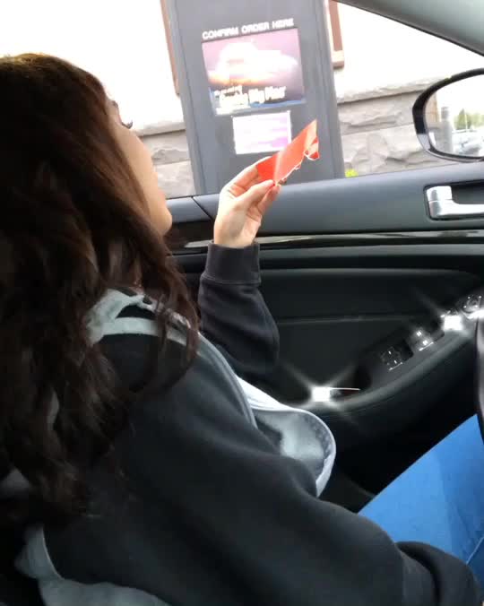 @alexiskwhelan