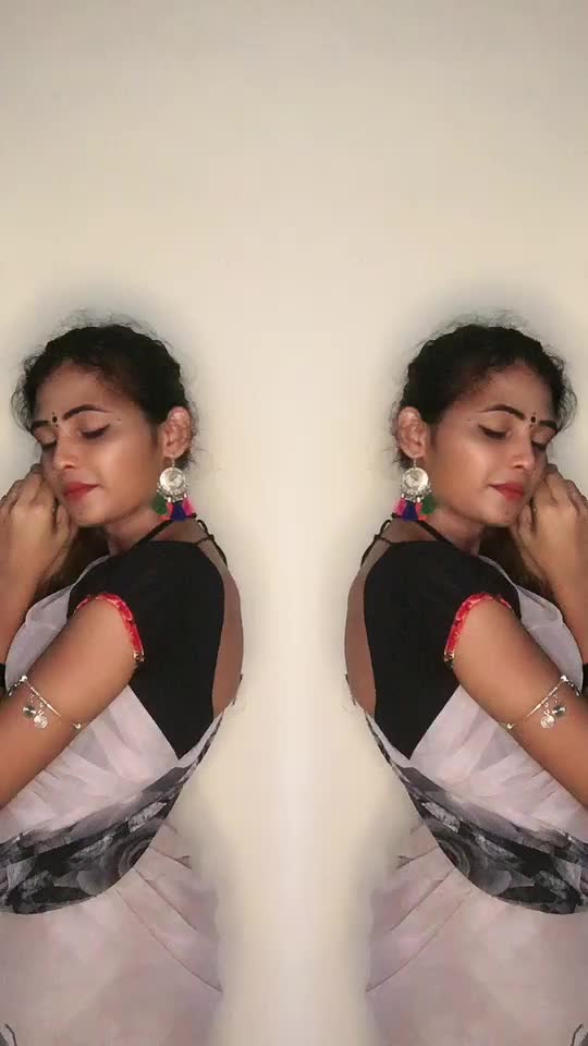 @👑Hansika -👑