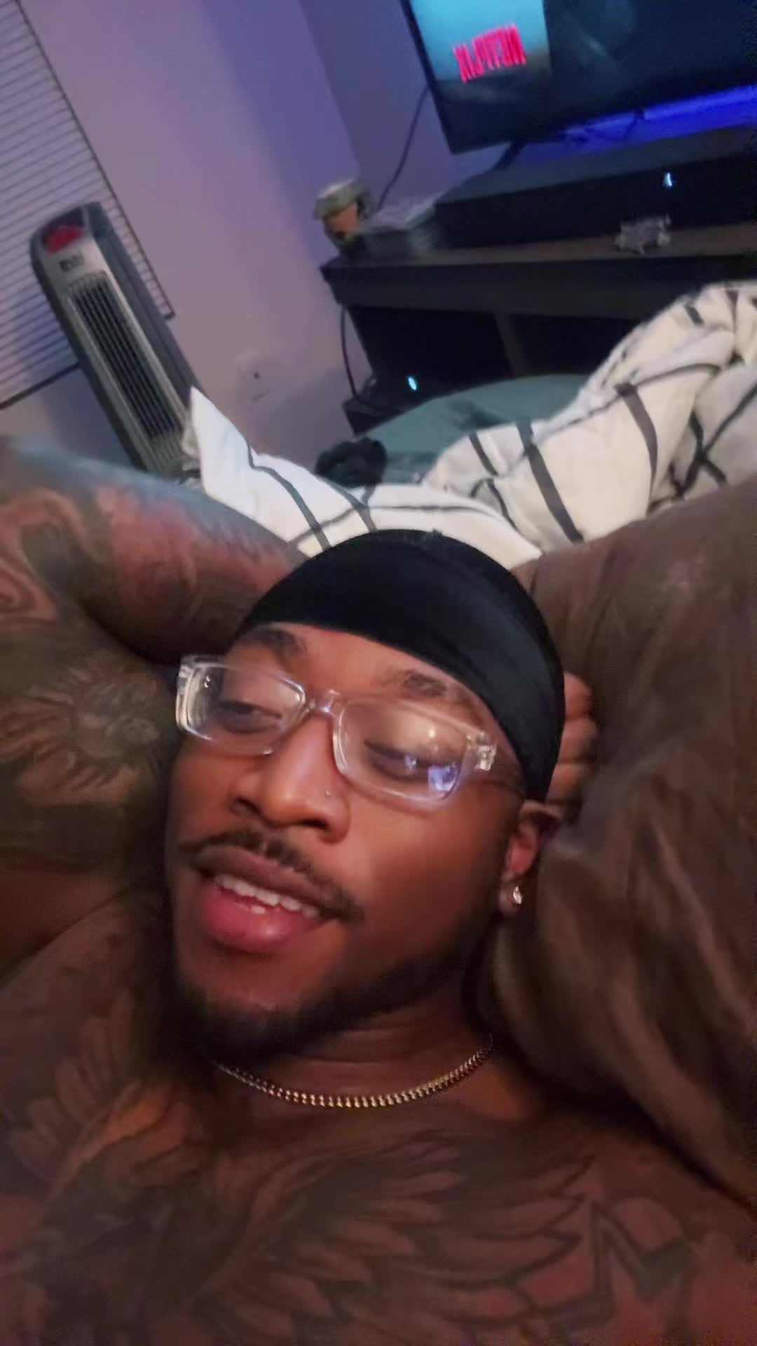 @ShegogX